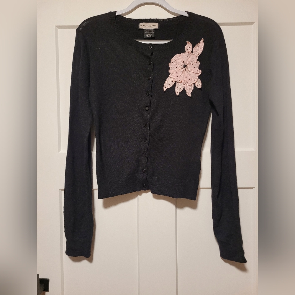 Great American Sweater Co Cardigan Sz L Black W Pink Floral Appliqué Cottagecore